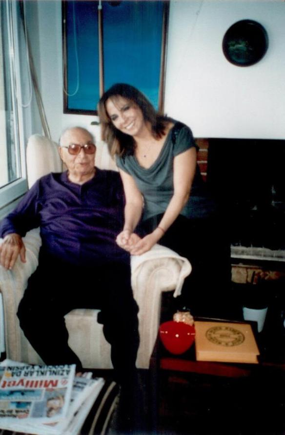 292616_10150853851187689_1442470990_n