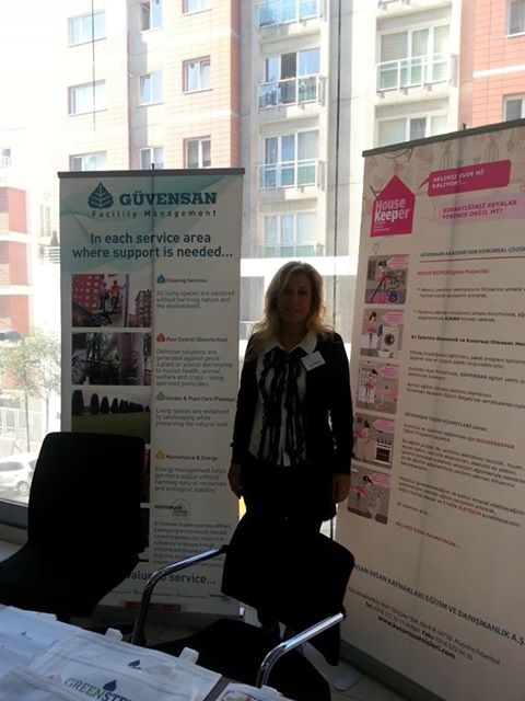 1377454_647627048603360_2099965307_n