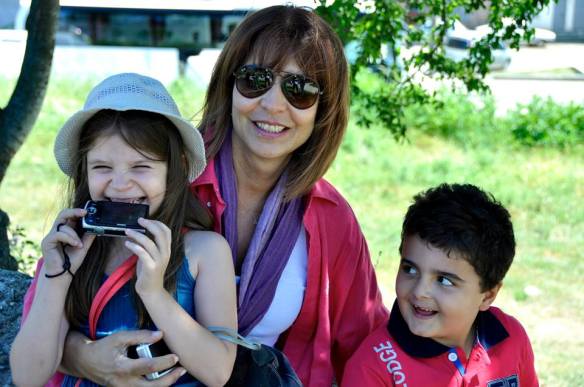 384771_652306384783582_1453308817_n